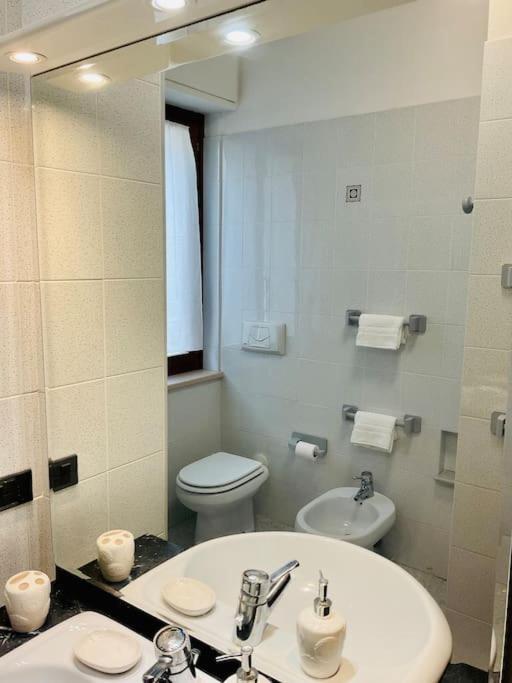 Casa Oliva Алгеро Екстериор снимка